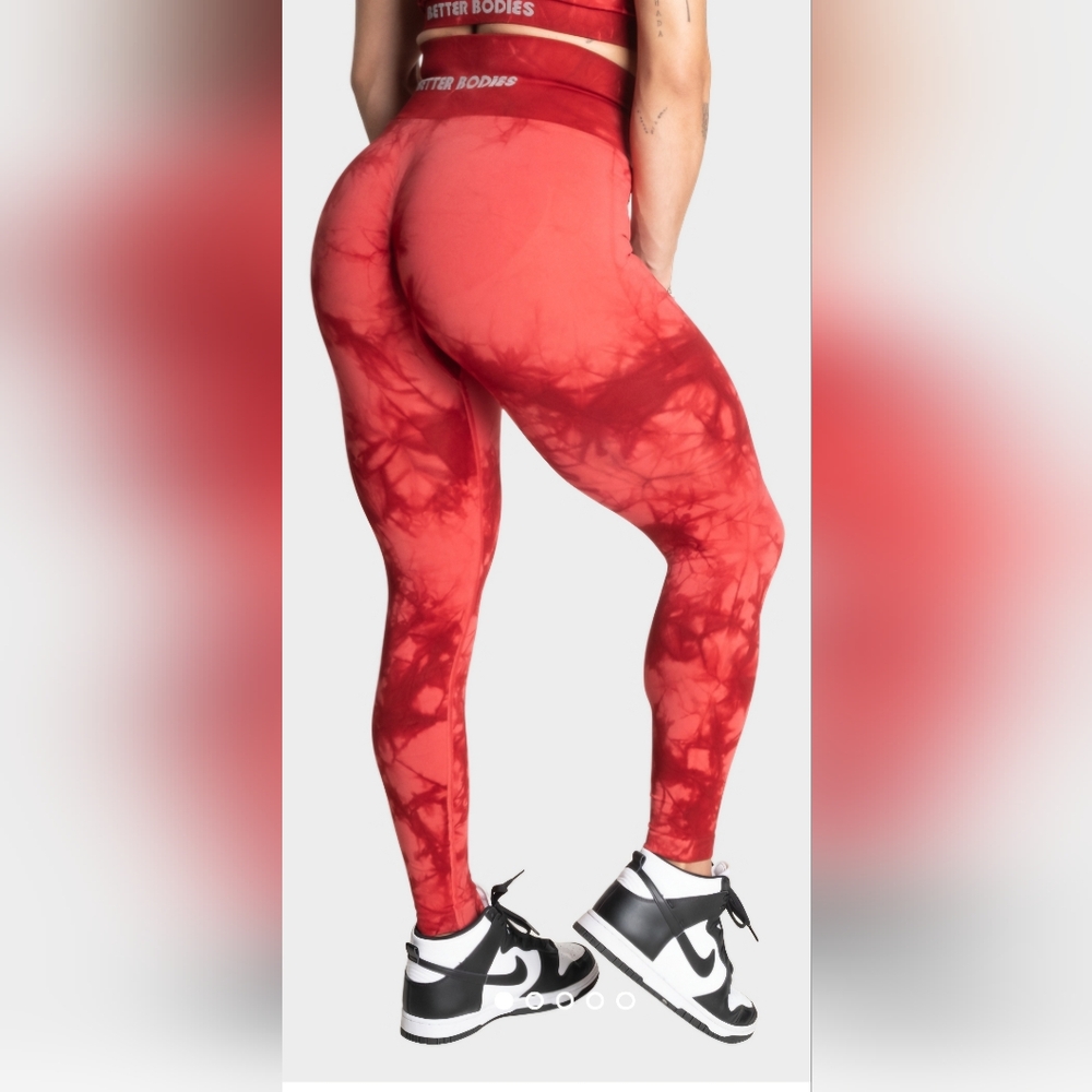 Better Bodies Women's Red Leggings